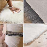 Faux Sheepskin เก้าอี้ที่นั่ง Pad โซฟานุ่มพรมเบาะ Hairy ลูกตุ้มสีทึบผิวขนสัตว์ Fluffy พรมห้องนอนผ้าห่ม