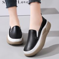 Women Flats Loafers Breathable Moccasins Female Boat Shoes Fashion Ladies Platform Slip-on White Soft Casual 2023 Zapatos Mujer