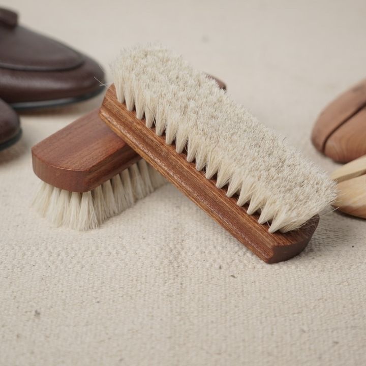 spot-julietta-แปรงขนม้า-premium-horsehair-brush-rosewood-ขนม้าสีขาว-ไม้โรสวูด-juliettabkk