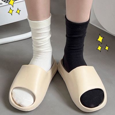 ถุงเท้าผู้หญิงระงับกลิ่นกายไตรรงค์ผู้หญิงถุงเท้าสีทึบอ่อนผ้าฝ้ายบริสุทธิ์สีดำ/ขาว/นมขาวกลางถุงเท้าทรงท่อสำหรับผู้หญิง (1คู่)