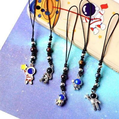 1PC Cartoon 3D Astronaut Space Keychain Metal Cute Robot Figure Key Chain Alloy Gift Gadgets For Keychain Holder Key Chains
