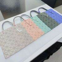 Issey Miyake The new March limited six-grid handbag diy fashion mature handbag hand carry out