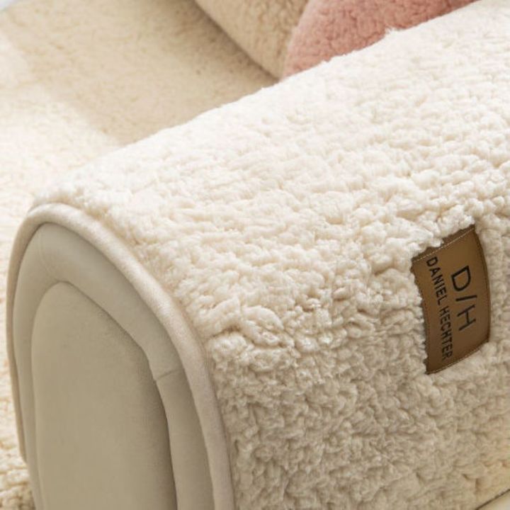 2021modern-solid-color-winter-lamb-wool-sofa-towel-thicken-plush-soft-and-smooth-sofa-covers-for-living-room-anti-slip-couch-cover