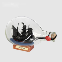 (100 สต็อกของแท้) Black Pearl Pirates Of The Caribbean Boat Ship In The Bottle Boat In The Glass Drifting Bottle Creative Crafts Home Office Decor