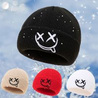 【YD】 Childrens and Mens Personality Hippy Smiling Face Knitted Hat