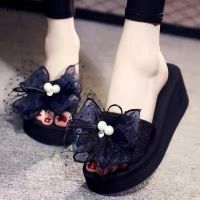 △ Korean version of summer sandals and slippers for women to high-heeled flip flops with bow anti-slip slope heel muffin thick-soled beach shoes