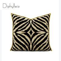 Diphylleia Hot Selling Cushion Cover Chic Home Decorative Leopard Zebra Pattern Modern Simple Pillow Case Luxury Coussin 50x50cm