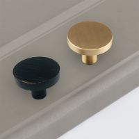 【LZ】☎✗  Nordic Simple Round Alloy Desk Drawer Wardrobe Door Single Hole Solid Wood Knob Gold Button Small Handle Furniture Cabinet Knobs