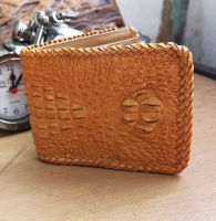 Genuine Crocodile Leather ถักขอบตลอดใบ ด้วยช่างผู้ชำนานการ งานสวยปรานีต