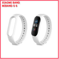 สายนาฬิกาเสี่ยวมี Xiaomi Band5/MiBand 6 สายนาฬิกาSmart Watch สายนาฬิกาข้อมือ ยาว 25 ซม. คุณภาพพรีเมี่ยม ไม่เหนียวมือ เล่นกีฬา ฟิตเนส พักผ่อน สวมใส่สบ