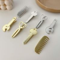 ๑ 1pc New Personality Metal Scissors Comb Key Wrench Shaped Hairpin Alloy Hair Clip Geometric Gold Silver Barrette Women Headwear