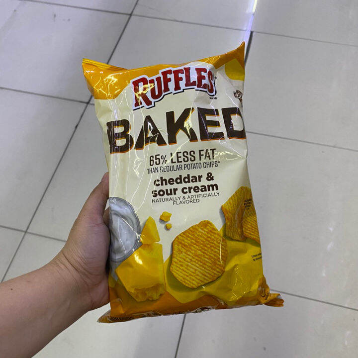 ♀RUFFLE BAKED CHEDDAR SOUR CREAM POTATO CHIPS 170.1g Lazada PH