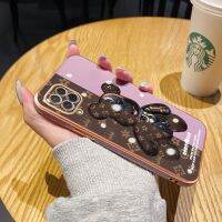 YIWESAN เคสกรณีสำหรับ Samsung Galaxy M62 F62กรณีแฟชั่นน้ำวิศวกรรมหมีด้านข้างขอบกรณีบางหรูหราชุบแบบปลอกเต็มเลนส์ปกกล้องปกป้องกันกระแทกเปลือกหอย