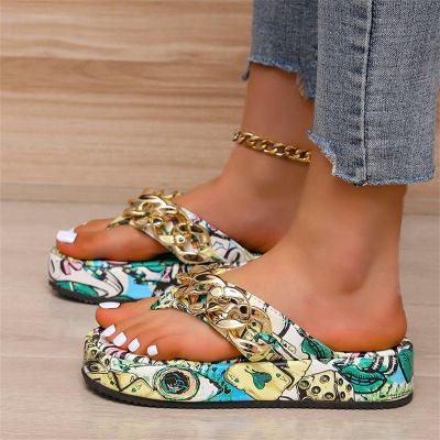 Hot sell Summer New Large Size Thick Bottom Flip-flops Metal Chain Fashion Beach Sandals Women Woman Slippers Flip Flops Women