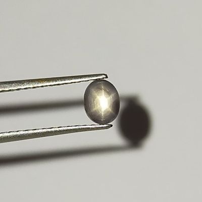 พลอย สตาร์ แซฟไฟร์ ดิบ ธรรมชาติ แท้ ( Natural Unheated Star Sapphire ) หนัก 0.78 กะรัต