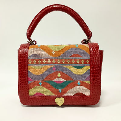 WelcomeWinter กระเป๋าหนังแท้ผสมผ้าไทย รุ่น Lady Red Size 24 x 19 x 9.5 cm.