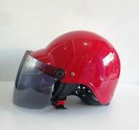 ลดราคาหมวกกันน็อคครื่งใบ V helmet คุณภาพดีราคาประหยัด (แถมแผ่นหน้า)