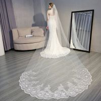 ；【‘；- One-Layer Women Trailing Cathedral Long Wedding Veil Embroidered Floral Lace Applique Scalloped Trim Bridal Veil With Comb