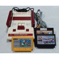 ส่งฟรี !!! เครื่อง Famicom (FC) ของแท้จากญี่ปุ่น เครื่องเกมแปลงระบบ AV แล้ว อุปกรณ์ครบชุด สภาพสวย พร้อมเล่นได้เลยครับ