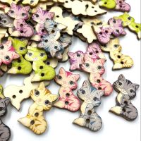 50/100Pcs Cat Painted Wooden Buttons Decorative buttons For Sewing Scrapbooking Crafts 100pcs 26x16mm WB522 Haberdashery