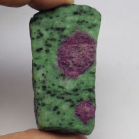 พลอย ก้อน รูบี้ ซอยไซต์ ธรรมชาติ ดิบ แท้ ( Unheated Natural Ruby In Zoisite ) น้ำหนัก 373 กะรัต