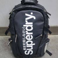 Superdry กระเป๋าเป้สะพายหลังคอมพิวตอร์กันน้ำสินค้าต่างประเทศ,กระเป๋าเป้สะพายหลังอินเทรนด์กระเป๋านักเรียนเดินทางปีนเขากลางแจ้ง