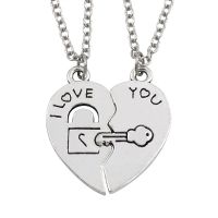 [Free ship] Lock key love splicing style pair chain men and women alloy lock heart-shaped necklace wholesale