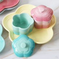 LE CREUSET ช้อนส้อมมีด ฝาปิดเซรามิก รูปดอกไม้ ถาดอบขนม ชามไอศครีม ชามญี่ปุ่น