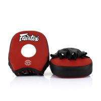 Fairtex focus mitts FMV-14 Red-black Short mitts  for Training Muay Thai MMA K1 เป้ามือแฟร์แท็กซ์ สีแดง สำหรับเทรนเนอร์ ในการฝึกซ้อมนักมวย