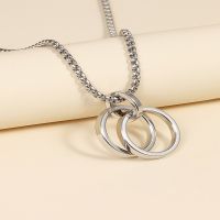 [COD] and cross-border simple personality double ring pair titanium steel necklace female net red pendant