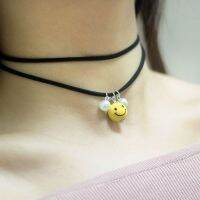 สร้อยคอ Choker แฟชั่น หนังชามุดสีดำ สองชั้น จี้อิโมจิยิ้ม