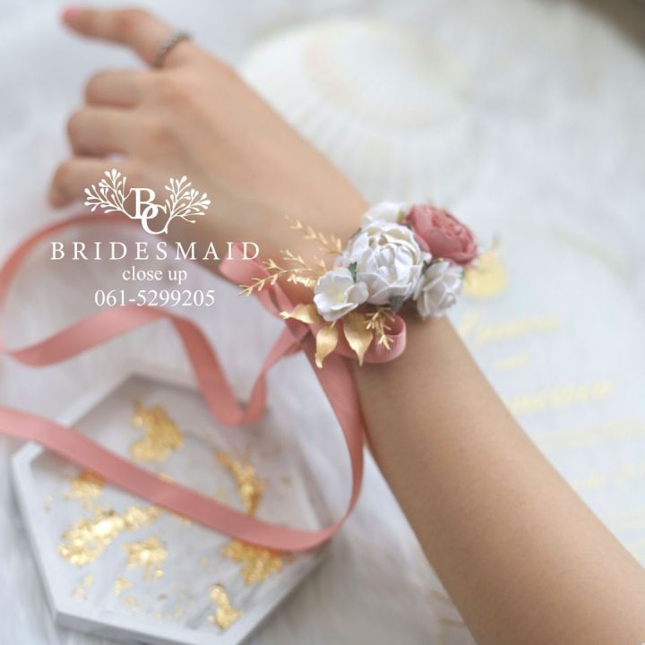 พร้อมส่ง-จาก-กทม-ข้อมือเพื่อนเจ้าสาว-i-ดอกไม้ผูกข้อมือเพื่อนเจ้าสาว-i-ริบบิ้นผูกข้อมือ-i-bridesmaid-i-wrist-corsage