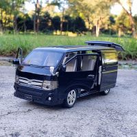 1:32 Hiace MPV โมเดลรถจำลองหุ่นอัลลอยรถของเล่นโลหะเสียงและเบา Gratis Ongkir ของเล่นสำหรับเด็กผู้ชาย