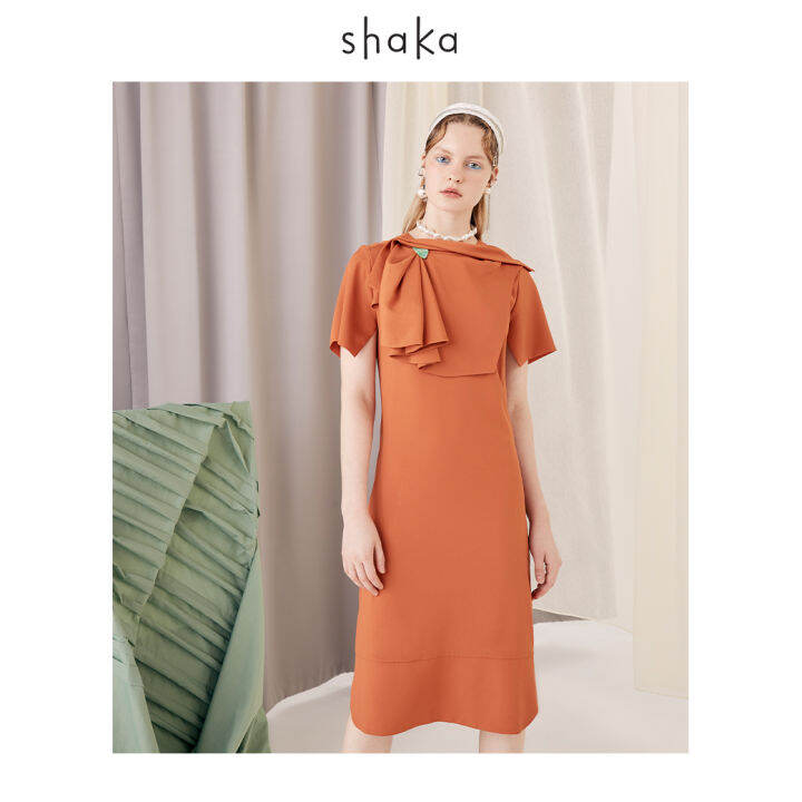 shaka-ss21-drape-layer-dress-เดรสยาว-แขนสั้น-ทรงเอ-เข้ารูปช่วงเอว-ติดกระดุมแต่ง-recycle-ds-s210403