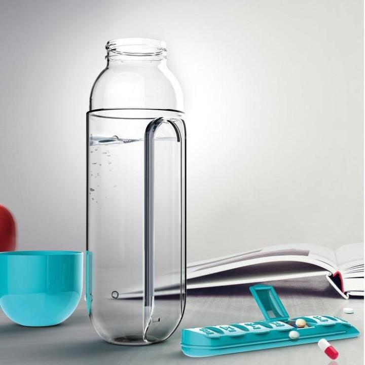กระบอกน้ำพลาสติกแนวสปอร์ต600มล-อุปกรณ์จัดระเบียบกล่องยาประจำวันขวดน้ำดื่มกันรั่วขวดน้ำกลางแจ้ง