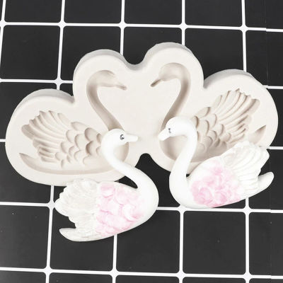 UNI Silicone Couple Swan Mold Fondant Cake Decoration Mould Soap Molds