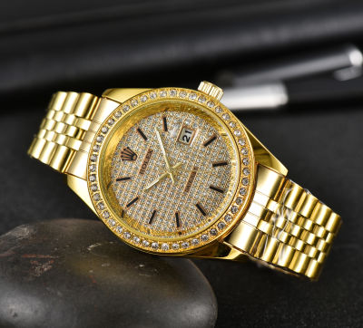 นาฬิกาข้อมือผู้ชายรุ่นใหม่ปี2022นาฬิกาข้อมือควอทซ์สแตนเลสสำหรับผู้ชายนาฬิกาลำลองสีทอง