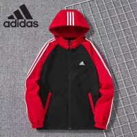 นักเรียนเยาวชนเทรนด์เสื้อโค้ทของรองเท้าAdidasˉNEWฤดูใบไม้ผลิและในฤดูใบไม้ร่วงผู้ชายเสื้อโค้ตมีฮูดบางแบบลำลองแจ็คเก็ตลำลอง