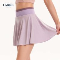 Larks กระโปรงเทนนิสเอวสูง กระโปรงออกกำลังกาย Sport skirt มีซับกางเกง เนื้อผ้าระบายอากาศได้ดี ผ้ายืดหยุ่น