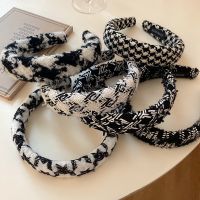 [COD] Korean ins houndstooth headband hair card autumn and winter 2023 new geometric temperament accessories for women