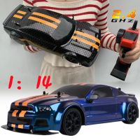 ouYunTingM 4WD 2.4G 30KM/H Racing Controled Machine 1:14 Children Gifts