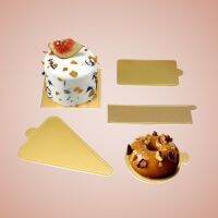 ENCLOSURE 100Pcs Papier ถาดวางโชว์ขนมหวานและคัพเค้ก วงกลมวงกลม 8/9ซม. ค่ะ เค้กแผ่นแข็ง ของใหม่ ใช้แล้วทิ้ง กระดานเค้กกลมสีทอง ปาร์ตี้งานปาร์ตี้