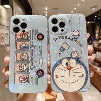 การ์ตูนโดราเอมอนน่ารักรถบัสเคสโทรศัพท์พลอยเทียมติดเพชรสำหรับ iPhone 14 Pro Max เคส14 Pro 14เคสหลังโทรศัพท์แบบนิ่มกันกระแทกสำหรับ iPhone 13 Pro Max 13เคสโทรศัพท์สำหรับ12 Pro Max 12 11 XR 7 8 Plus เคสห่อหุ้ม