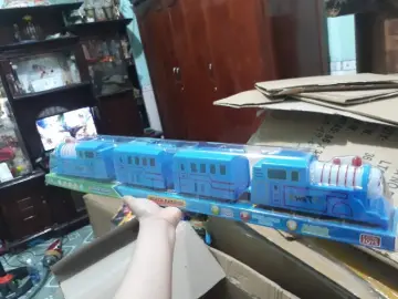 Bộ tàu hỏa đồ chơi chạy trên đường ray xe lửa bằng pin cho bé
