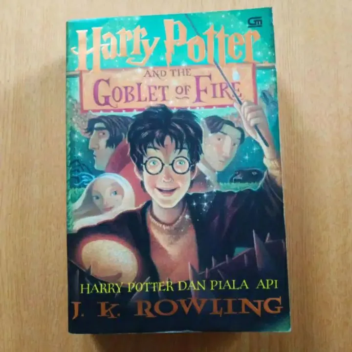 BUKU NOVEL HARRY POTTER AND THE GOBLET OF FIRE (HARRY POTTER DAN PIALA ...