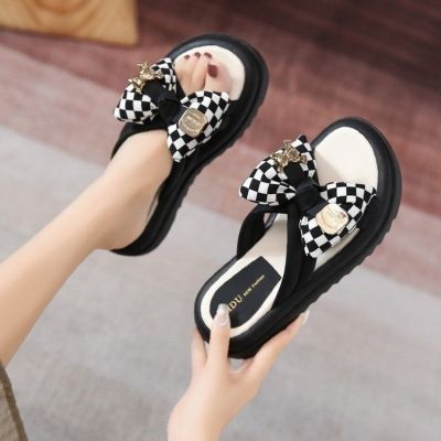 【July】 High-grade matte leather summer outer sandals and slippers women 2023 new ultra-light fashion thick-soled deodorant