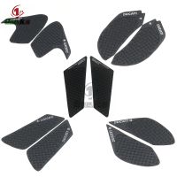 Tank Traction Pad Side Gas Knee Grip Protector For DUCATI 696 796 848 899 1100 1098 1199 1299 950 Devil