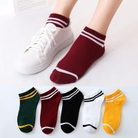 ✨✨ [Ready Stock] 1 Pair High Quality Fashion sock (LinePattern) 1001-Line 3