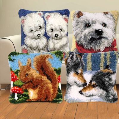 Cute Animal Series Latch Hook Pillow Kits DIY Segment Embroidery Materials Package Coarse Wool Pillow Cross Stitch knooppakket