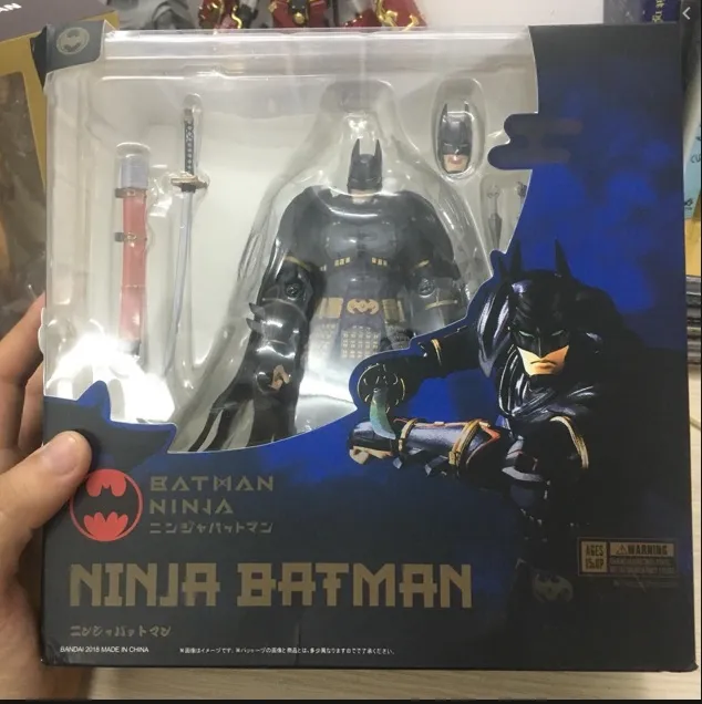 HCM]Mô Hình Figure Phim Batman SHF Ninja Batman có khớp 16cm 